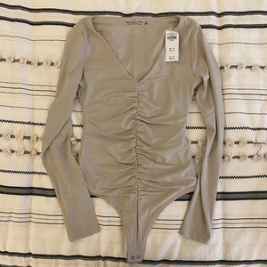 NWT Long Sleeve Ruched V-Neck Bodysuit